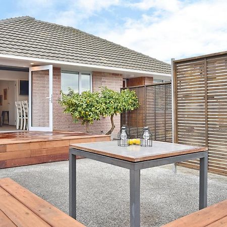 Brockworth Place - Christchurch Holiday Homes Exterior photo