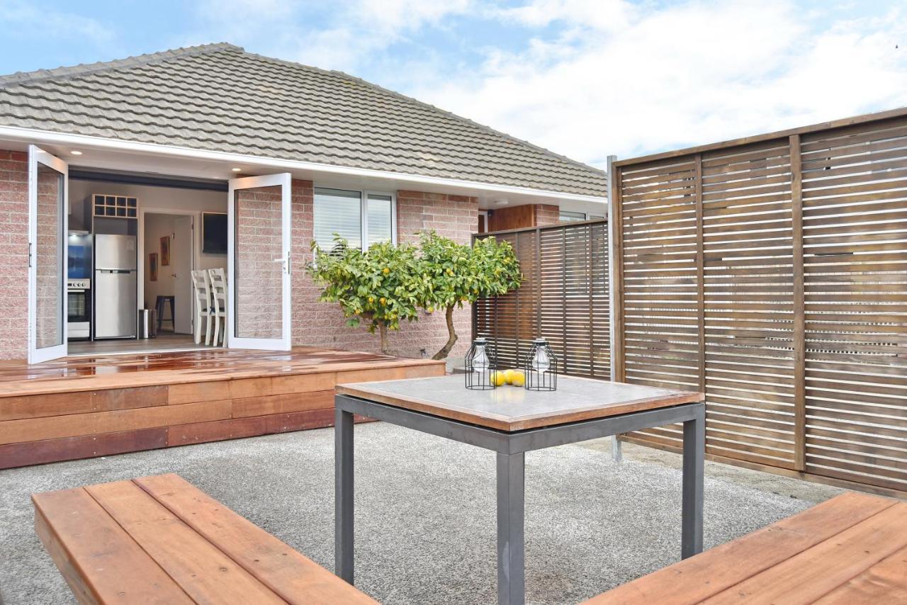 Brockworth Place - Christchurch Holiday Homes Exterior photo